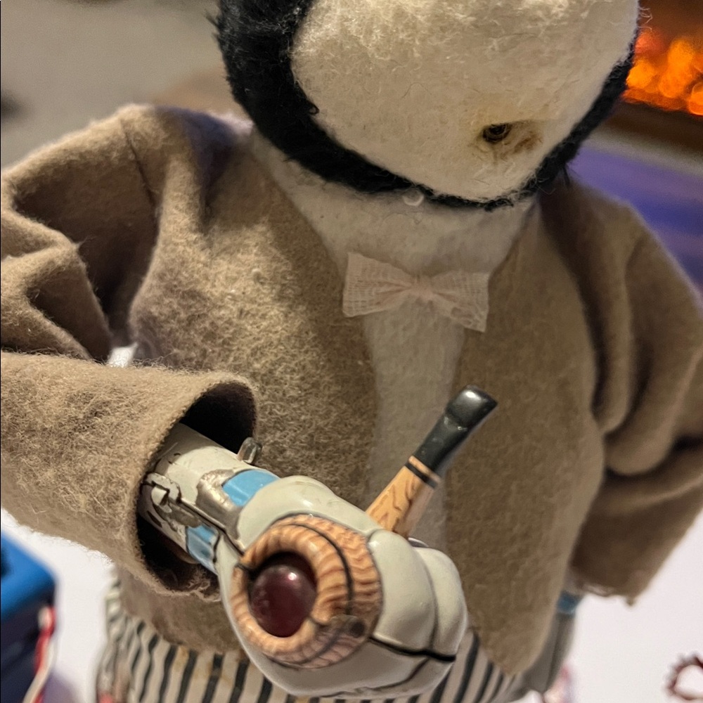 Vintage Marusan SAN SMOKING PAPA BEAR Battery operated Tin Toy *As Is - Picture 10 of 11
